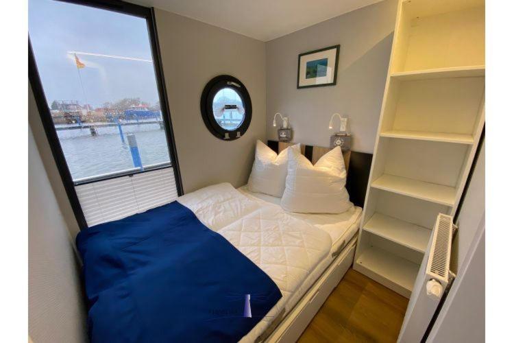 Hausboot Fjord Vela Mit Biosauna In Barth Exterior photo
